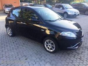 Lancia ypsilon  cv 5 porte gold