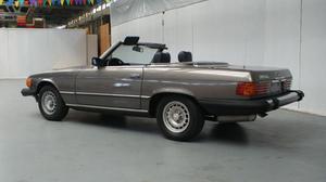 Mercedes-Benz - 380SL - 