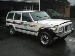 Jeep Cherokee 4.0 cat 5 porte POLICE auto incidentata