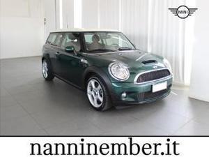 Mini clubman mini v cooper s clubman