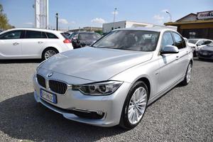 BMW Serie d Luxury 143cv Automatica - Navi - BT -