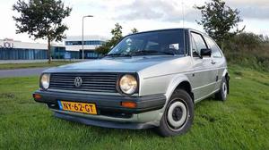 Volkswagen - Golf 1.3 C - 