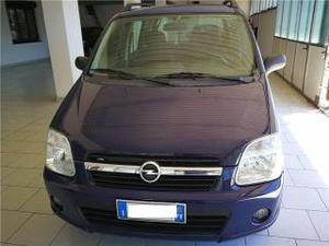 Opel agila v edition