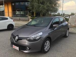 Renault clio cv 5 porte live - km certificati