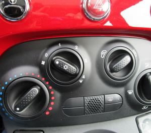 Fiat 500 lounge 1.2 benzina neopatentati