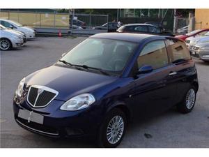 Lancia Ypsilon 1.2 Argento Km Certificati ideale