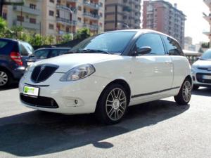 Lancia Ypsilon 1.3 MJT MomoDesign