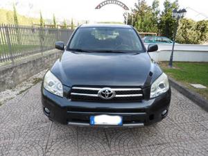 Toyota RAV4 2.2 D-4D 136CV Sol