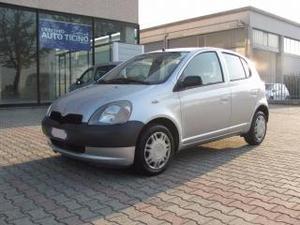 Toyota yaris 1.0i 16v cat 5 porte