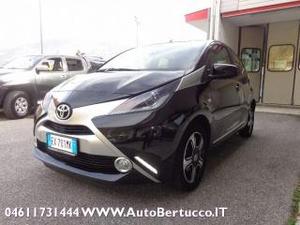 Toyota aygo 1.0 vvt-i 69 cv 5 porte x-clusiv