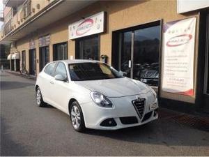 Alfa romeo giulietta 1.6 jtdm- cv distinctive d.n.a.