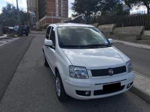 Fiat panda 1.3 mjt 16v dpf 4x4 climbing