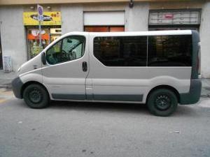 Renault trafic 2.0 dci/115 pc-tn generation 9 posti!!!