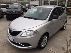 Lancia ypsilon  cv 5 porte gold 5 posti !! cerchi e