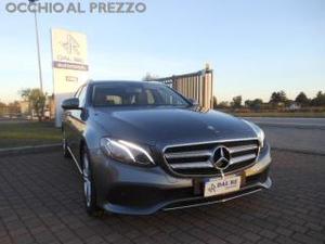 Mercedes-benz e 220 d s.w. auto business sport