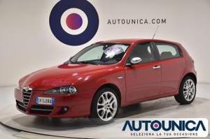 Alfa romeo  jtd moving uniproprietario solo  km