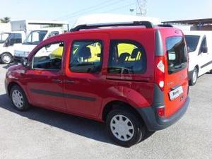 Renault kangoo 1.5 dci vetrato vettura 