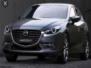 Mazda 3 1.5 SKYACTIV-D *KM ZERO* EVO