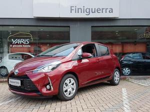 TOYOTA Yaris 1.0 5 porte Active RED MICA LED PACK rif.