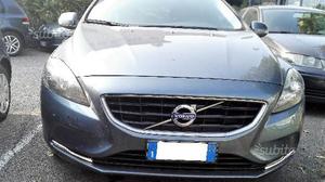 Volvo v40 D3 kinetic 2.0 Diesel ()