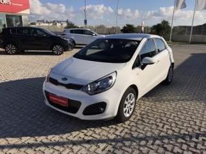 Kia rio 1.1 crdi 5p. active