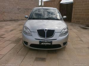 Lancia Ypsilon 1.3 MJT Argento