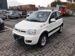 Fiat panda 1.3 mjt 16v dpf 4x4 climbing