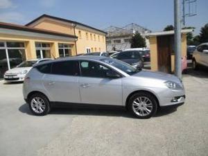 Lancia delta business mjt 120 cv select 5 porte berlina