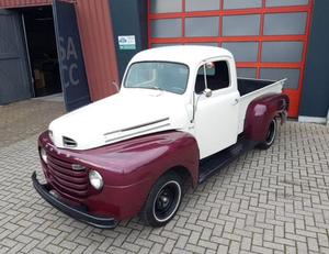 Ford F V8 - camioncino pick-up