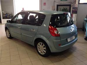 Renault Scenic 1.5 dCi 105CV Dynamique