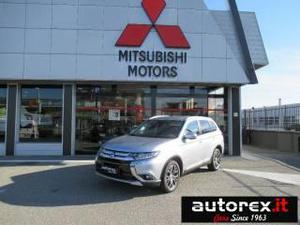 Mitsubishi outlander 2.2 di-d 4wd instyle navy plus a/t 7