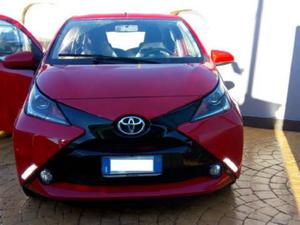 Toyota Aygo 1.0 VVT-i 69 CV 3 porte x-play MMT