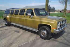 Chevrolet - Suburban Limousine - 