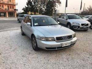 Audi a berlina climatizzata