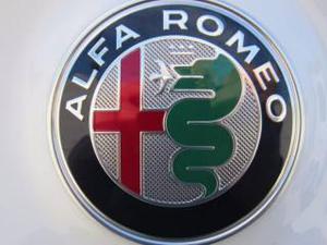 Alfa romeo giulia 2.2 turbodiesel 150 cv business launch
