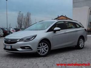 Opel astra 1.6 cdti ecoflex s&s sports tourer advance