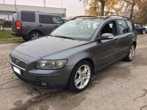 Volvo v d 136 cv momentum