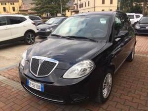 Lancia ypsilon cv/44kw neopatentati ok