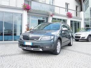 Skoda octavia combi 2.0 tdi (green tec) 4x4 dsg scout