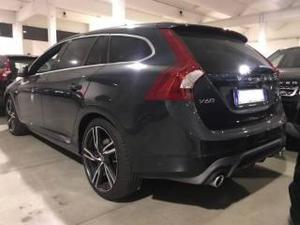 Volvo v60 d3 r-design momentum geartronic