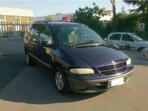 Chrysler voyager 2.0 i 7 posti vettura per commercianti