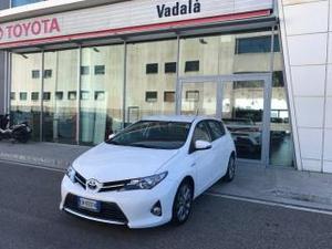 Toyota auris 1.8 hybrid active plus