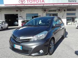 Toyota yaris 1.0 5 porte lounge