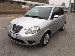 Lancia ypsilon 1.2 argento *unico proprietario*clima*euro 4*