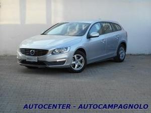 Volvo v60 d2 1.6 business + kit styling