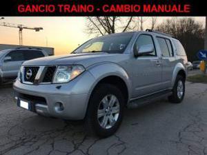 Nissan pathfinder 2.5 dci 170 cv manuale