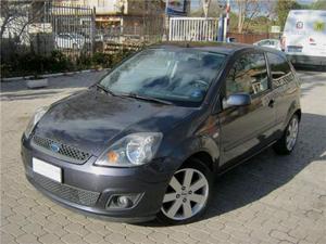 Ford Fiesta 1.4 TDCi 70CV 3/p. TITANIUM UNICO PROPRIETARIO!