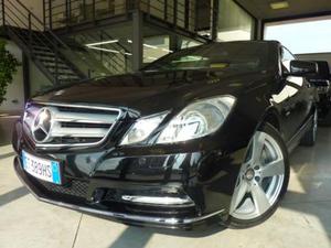 MERCEDES-BENZ E 250 CDI Coupé BlueEFFICIENCY Avantgarde