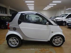 SMART ForTwo 600 smart cabrio & passion (40 kW)