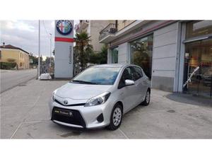 Toyota Yaris 1.5 Hybrid 5 porte Lounge 